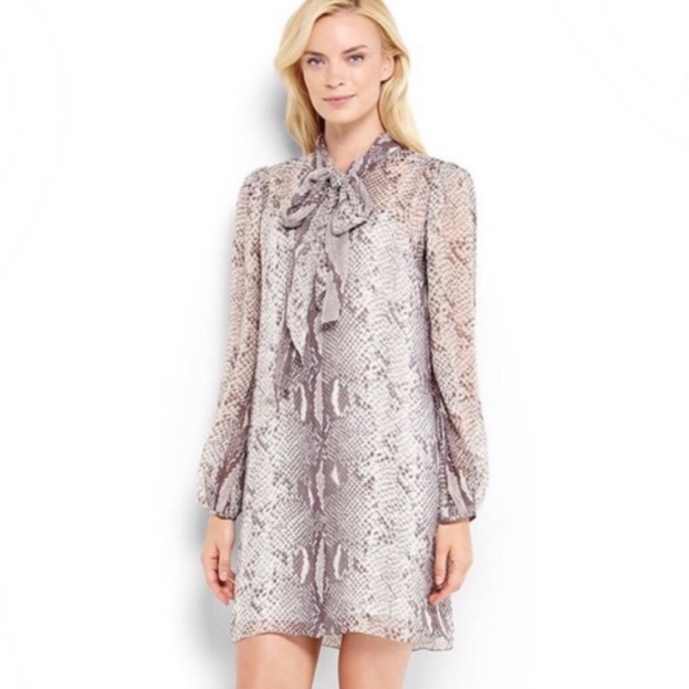 Diane von Furstenberg Jezebel Snake Print Grey Silk Button Up Neck Tie Dress 2